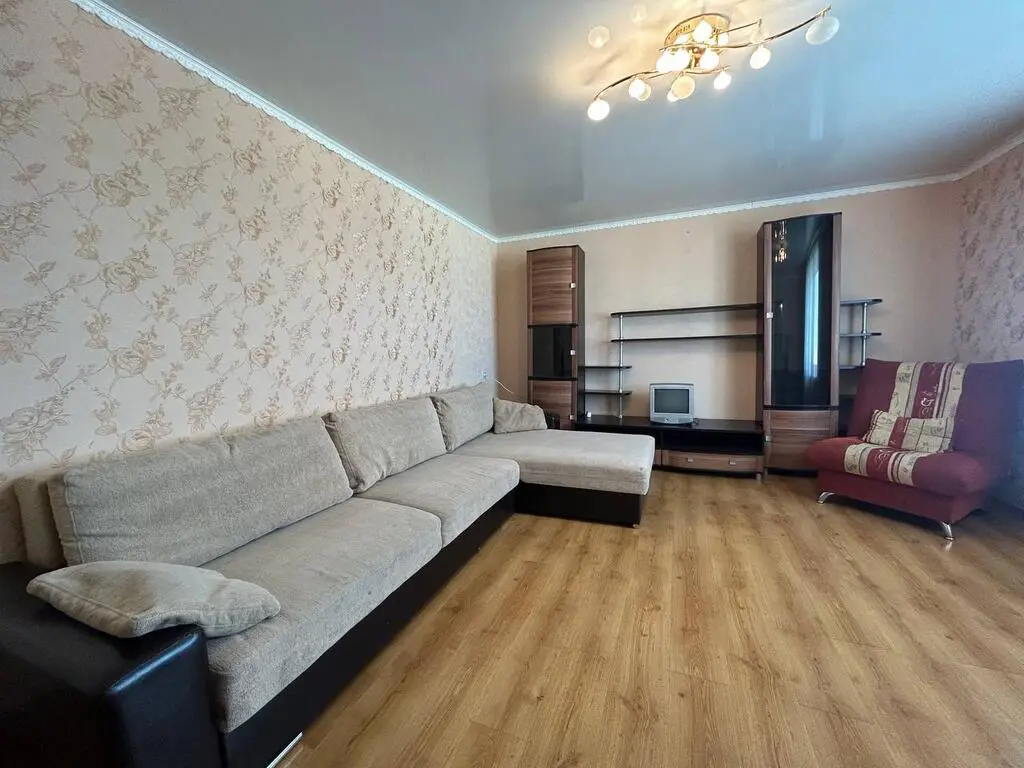 Двухкомнатная квартира for daily rent in Molodechno, Velikij Gostinec str. 153а